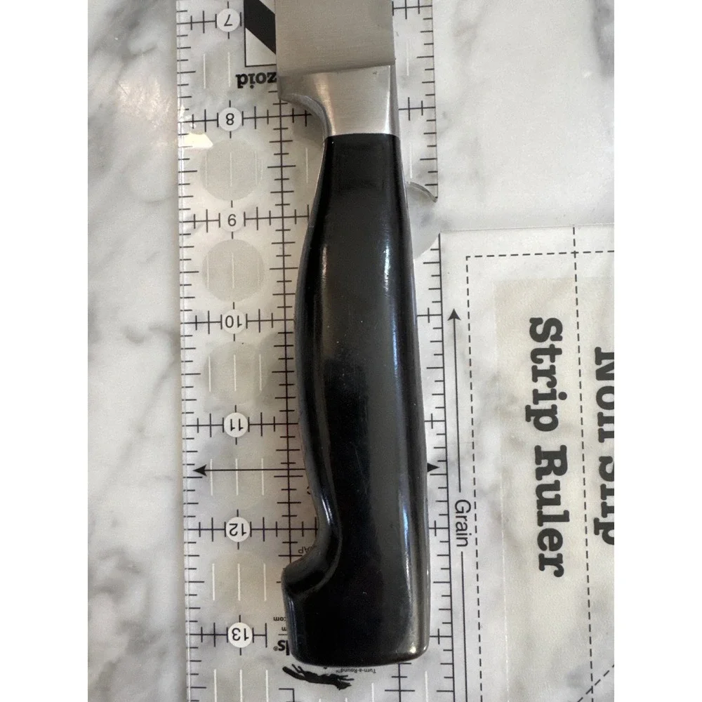 Henckels Serrated Bread Knife Stainless Steel Black Ergonomic Handle 12.75
